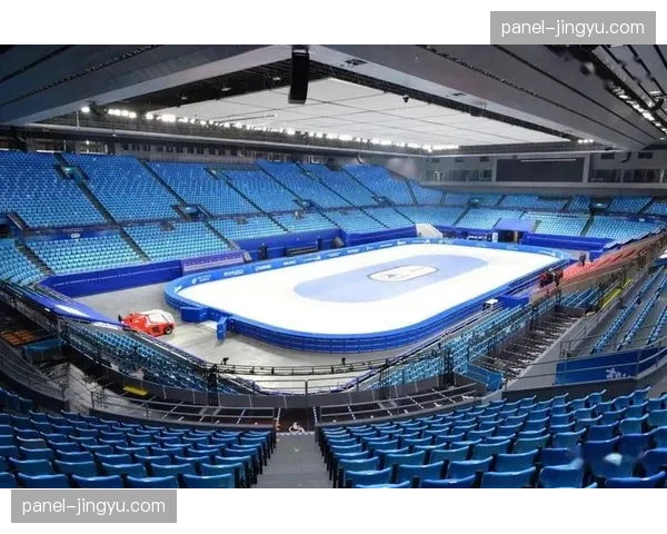 AI球体追踪技术实时锁定足球运动轨迹，精准捕捉每一个精彩瞬间